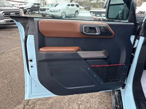 Used 2023 Ford Bronco Heritage Edition image 8