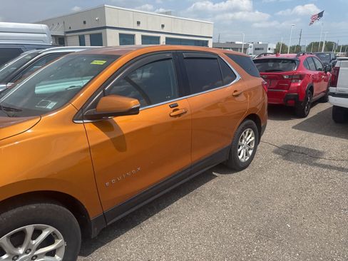 Used 2018 Chevrolet Equinox LT AWD/4WD image 19