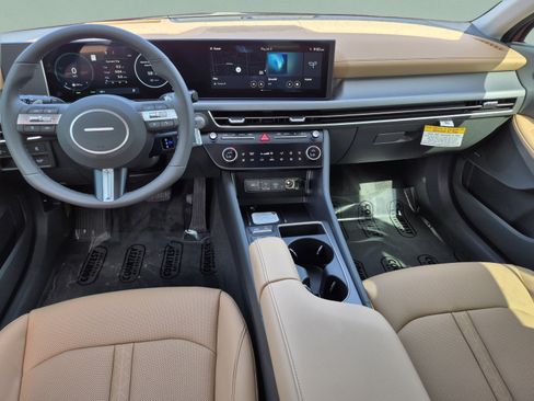New 2026 Hyundai Sonata Limited FWD image 9