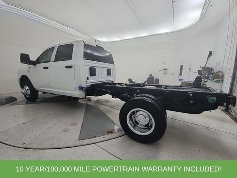 New 2026 RAM 3500 Tradesman w/ Chrome Appearance Group A AWD/4WD image 6