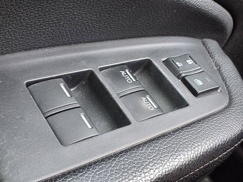 Used 2017 Honda Pilot Elite image 21