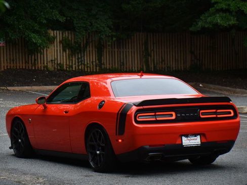 Used 2017 Dodge Challenger R/T Scat Pack image 5