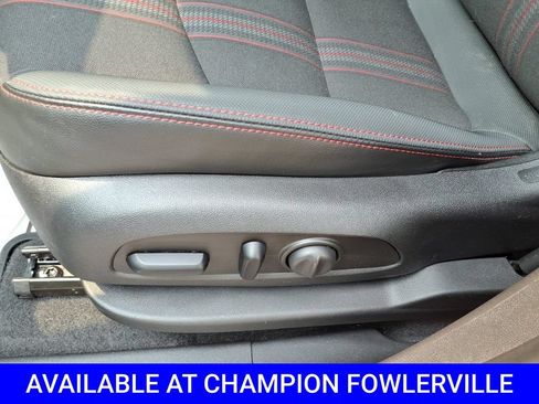 Used 2024 Chevrolet Equinox RS w/ LPO, Floor Liner Package AWD/4WD image 16