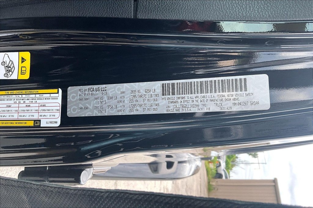 Used 2020 Jeep Gladiator Rubicon AWD/4WD image 19