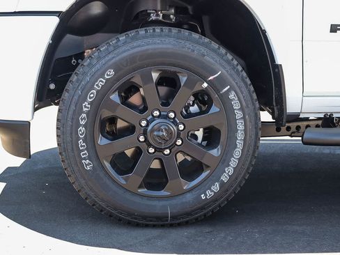 New 2026 RAM 2500 Laramie w/ Night Edition AWD/4WD image 10