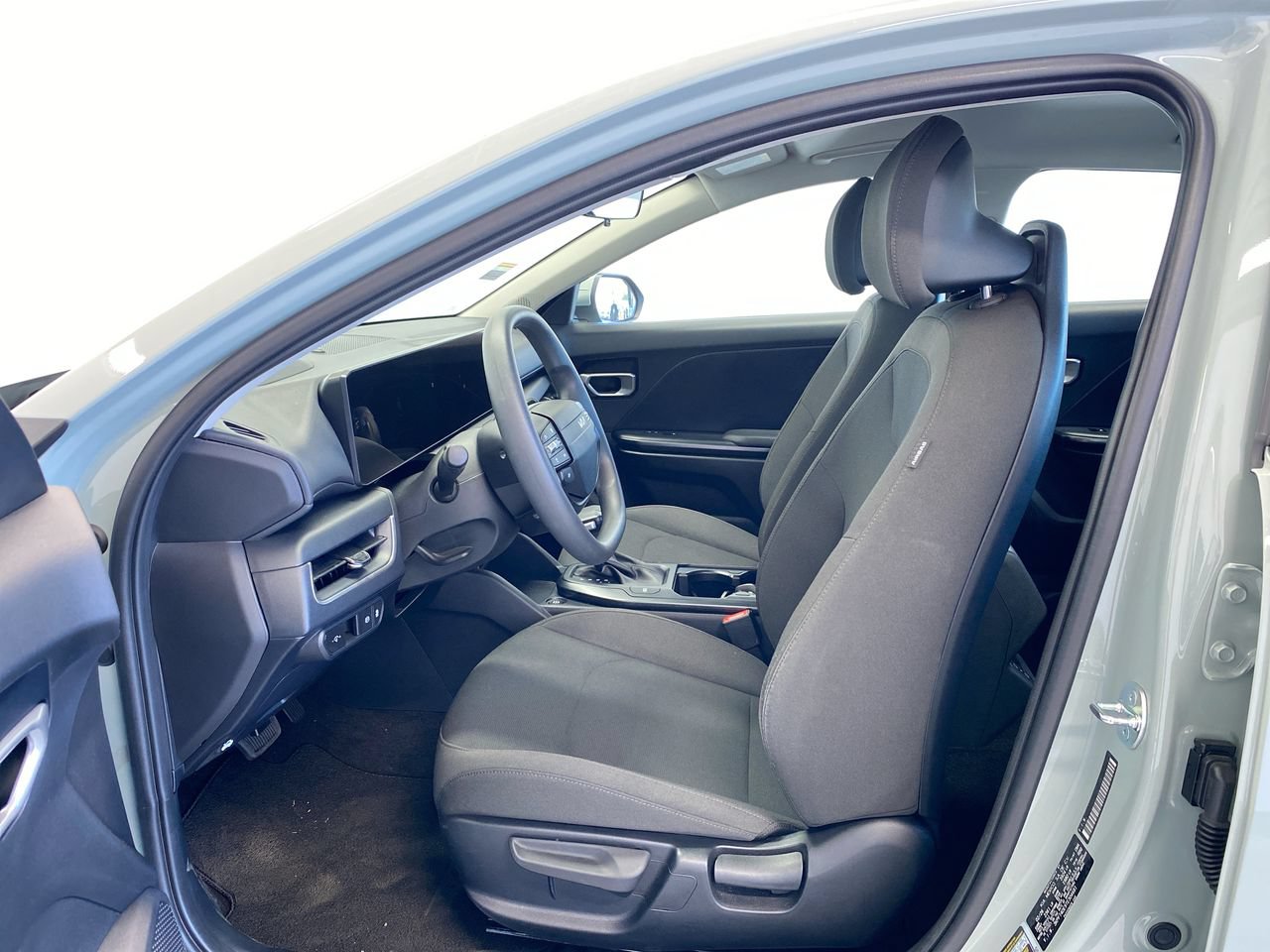 Certified 2026 Kia K4 FWD image 16