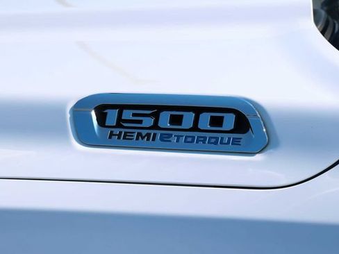 Used 2022 RAM 1500 Big Horn AWD/4WD image 8