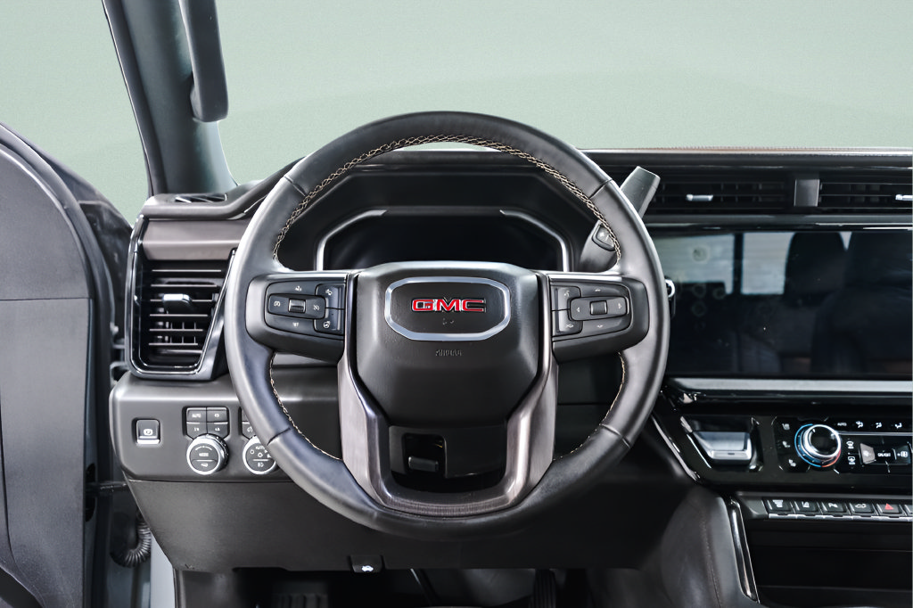 Used 2026 GMC Sierra 3500 AT4 w/ AT4 Premium Plus Package AWD/4WD image 9