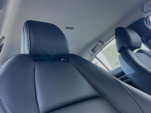 Used 2025 MAZDA MAZDA3 s image 16