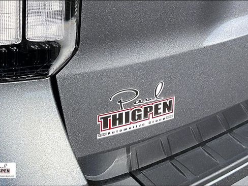 New 2026 Ford Explorer ST-Line w/ ST-Line Street Pack RWD image 12