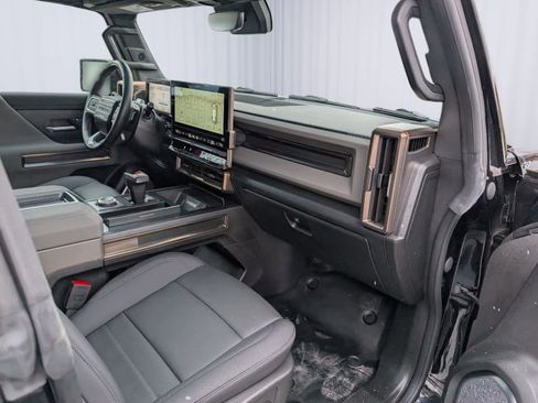 Certified 2025 GMC Hummer EV 2X w/ LPO, Sport Package image 8