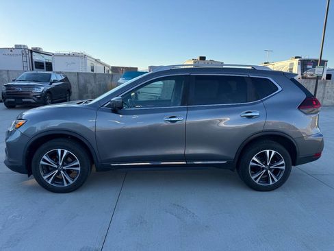 Used 2018 Nissan Rogue SL image 6