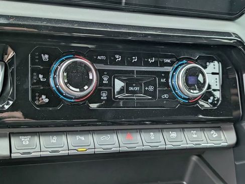 New 2026 GMC Sierra 2500 AT4X w/ AT4X AEV Edition AWD/4WD image 12