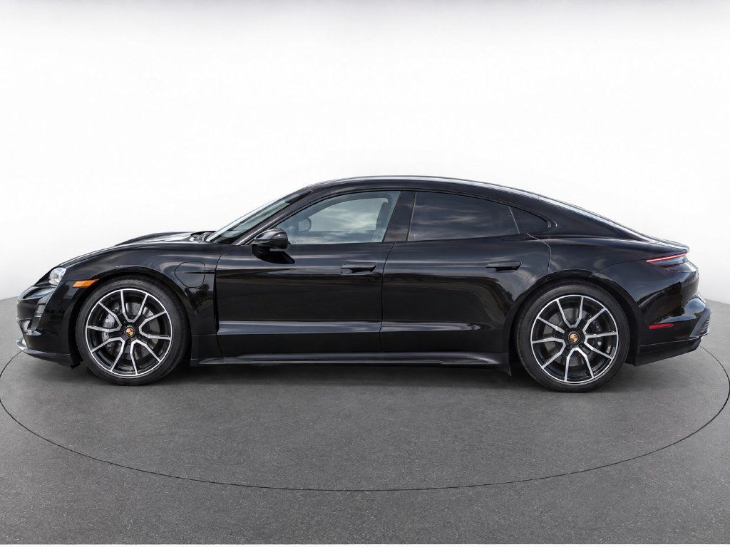 Certified 2022 Porsche Taycan Turbo S AWD/4WD image 2