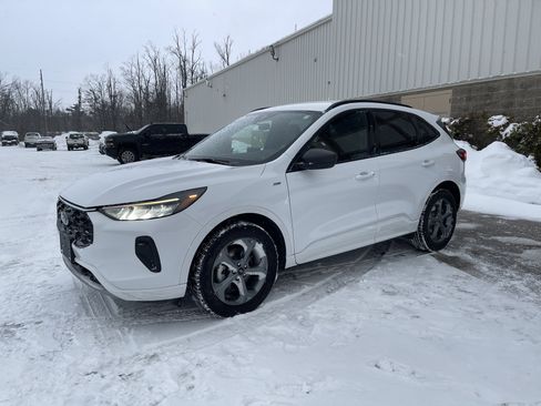 Used 2023 Ford Escape ST-Line image 7