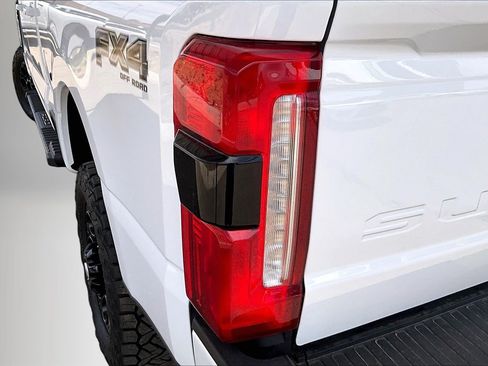 Used 2026 Ford F250 XLT w/ XLT Premium Package AWD/4WD image 23