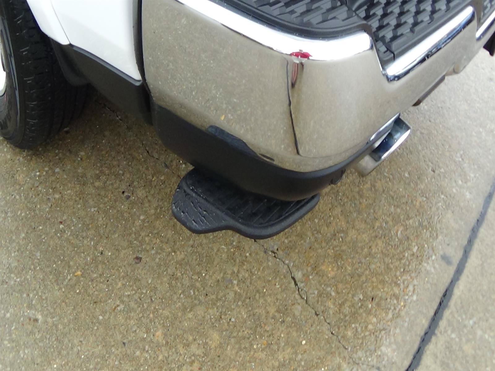 Used 2025 RAM 1500 Big Horn AWD/4WD image 9