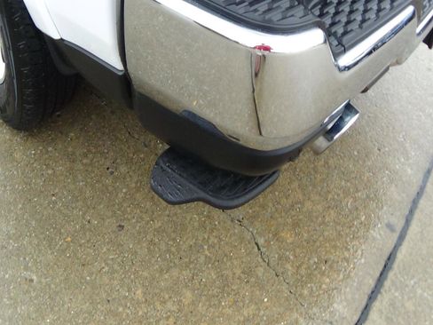 Certified 2025 RAM 1500 Big Horn AWD/4WD image 9