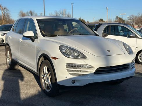 Used 2014 Porsche Cayenne image 4
