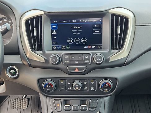 Used 2018 GMC Terrain Denali w/ Advanced Safety Package AWD/4WD image 34