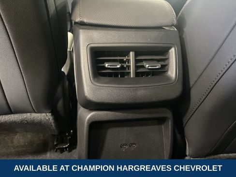 Used 2024 Chevrolet Equinox EV RS FWD image 29