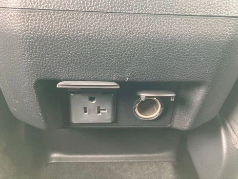 Used 2024 Toyota Tacoma TRD Off-Road image 20