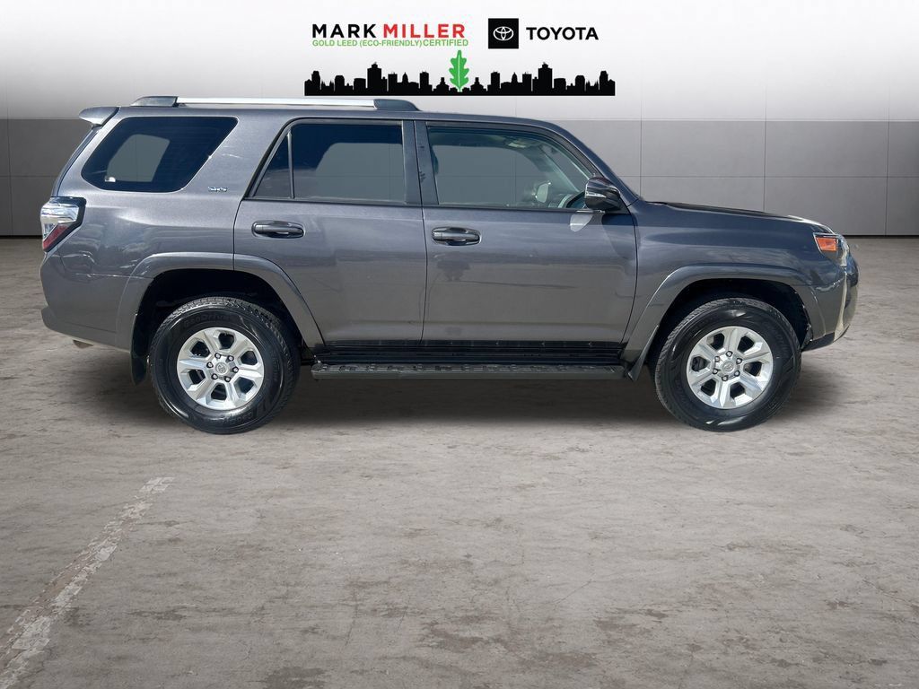Certified 2020 Toyota 4Runner SR5 Premium AWD/4WD image 7