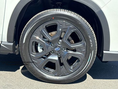 New 2026 Subaru Ascent Bronze Edition image 4