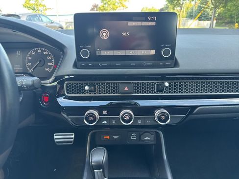 Used 2022 Honda Civic Sport image 29