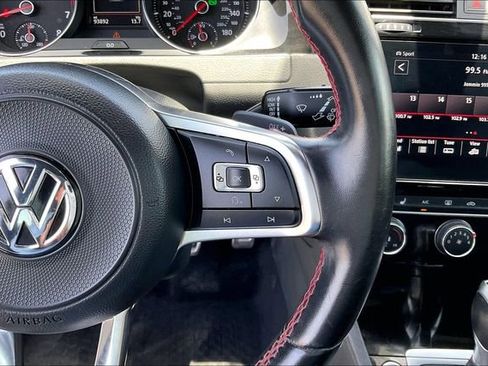 Used 2018 Volkswagen GTI SE w/ SE Leather Package FWD image 19