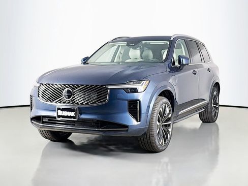New 2026 Volvo XC90 T8 Ultra w/ Protection Package Premier AWD/4WD image 3