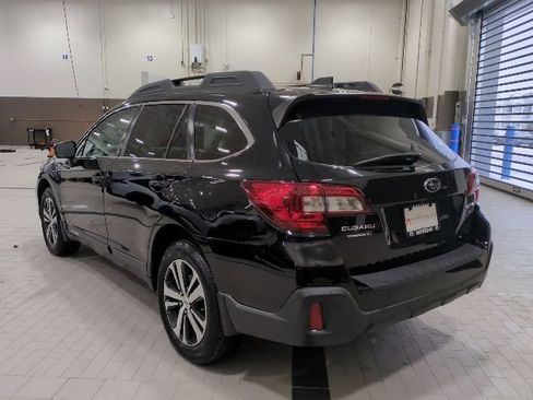 Used 2019 Subaru Outback 3.6R Limited image 14