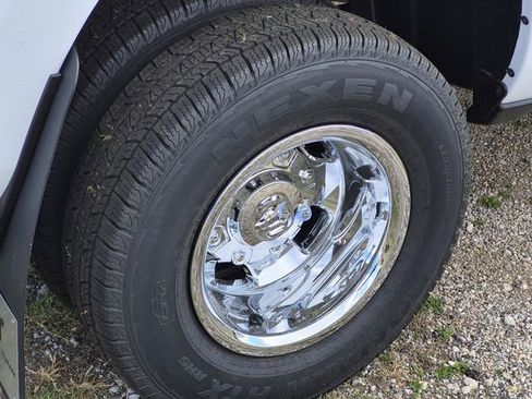 New 2026 RAM 3500 Tradesman image 9