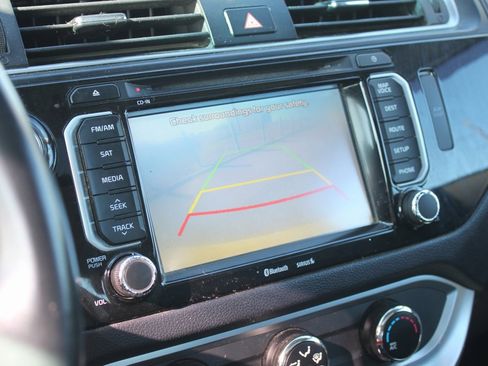 Used 2016 Kia Rio SX image 13