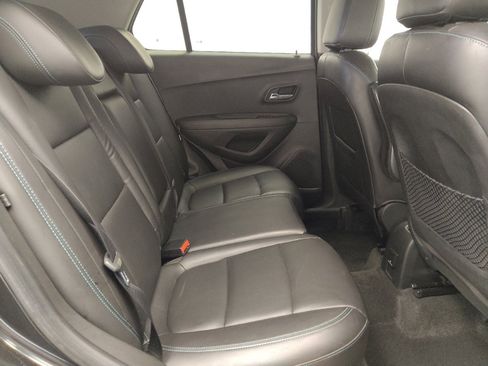 Used 2015 Chevrolet Trax LTZ FWD image 19