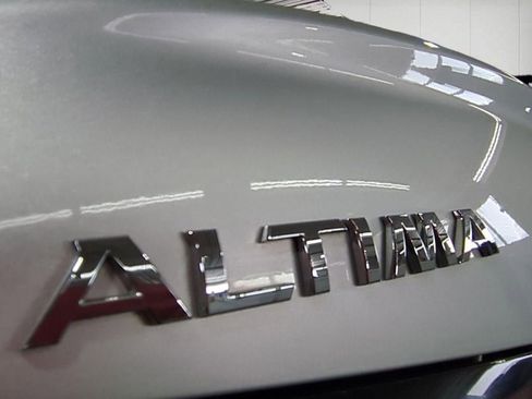 Used 2020 Nissan Altima 2.5 S image 10