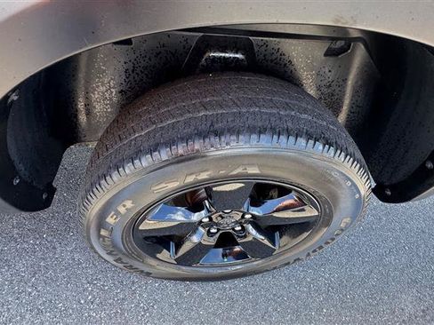 Used 2019 RAM 1500 Classic Warlock w/ Luxury Group AWD/4WD image 28