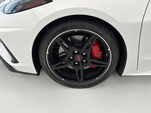 Used 2023 Chevrolet Corvette Stingray Premium Conv w/ Z51 Performance Package RWD image 24