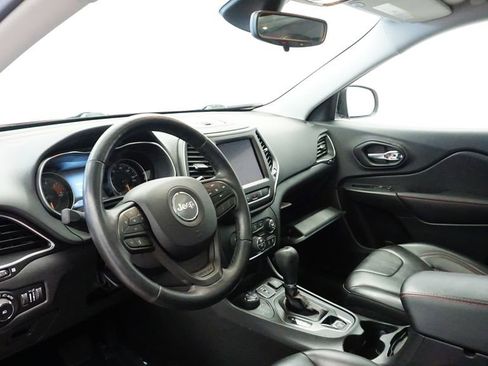 Certified 2021 Jeep Cherokee Trailhawk w/ Sun, Sound & Nav Group image 25