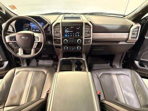 Used 2019 Ford F350 Platinum w/ Platinum Ultimate Package image 18