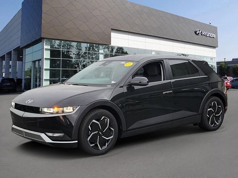 New 2024 Hyundai Ioniq 5 SEL image 1