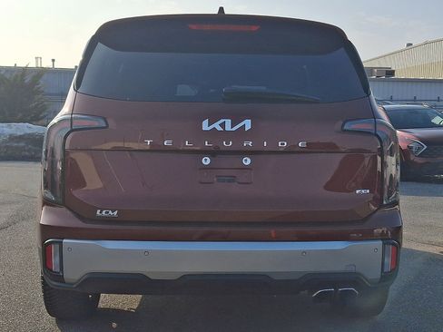 Used 2023 Kia Telluride SX image 5