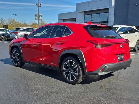 Used 2020 Lexus UX 250h w/ Premium Package image 5