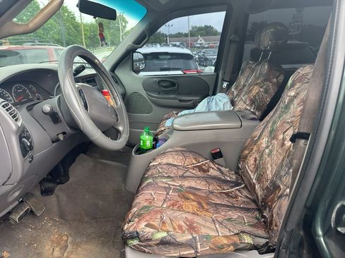 Used 2001 Ford F150 4x4 SuperCrew image 8