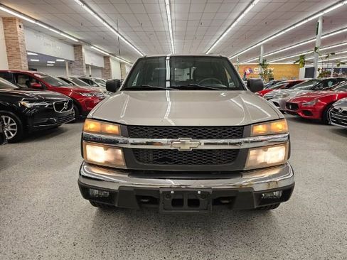 Used 2005 Chevrolet Colorado LS image 2
