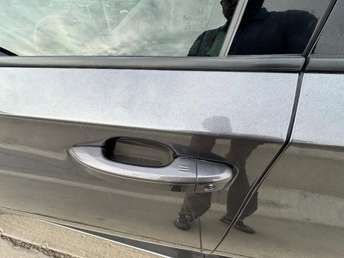 Used 2019 Honda Accord EX-L image 31