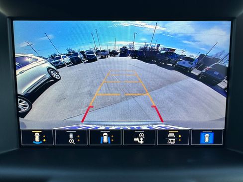 Used 2024 GMC Terrain Denali w/ Denali Premium Package image 17