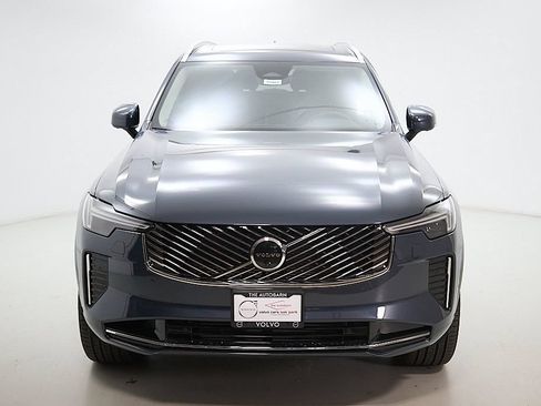 New 2026 Volvo XC90 T8 Plus w/ Protection Package AWD/4WD image 5