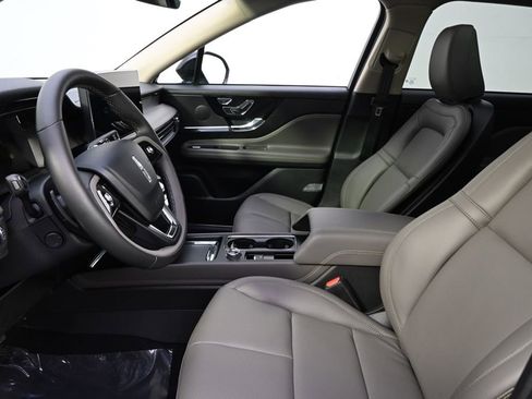 New 2026 Lincoln Corsair Premiere AWD/4WD image 13