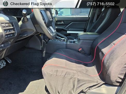 Used 2024 Toyota Tacoma TRD Sport w/ TRD Sport Upgrade Package AWD/4WD image 9